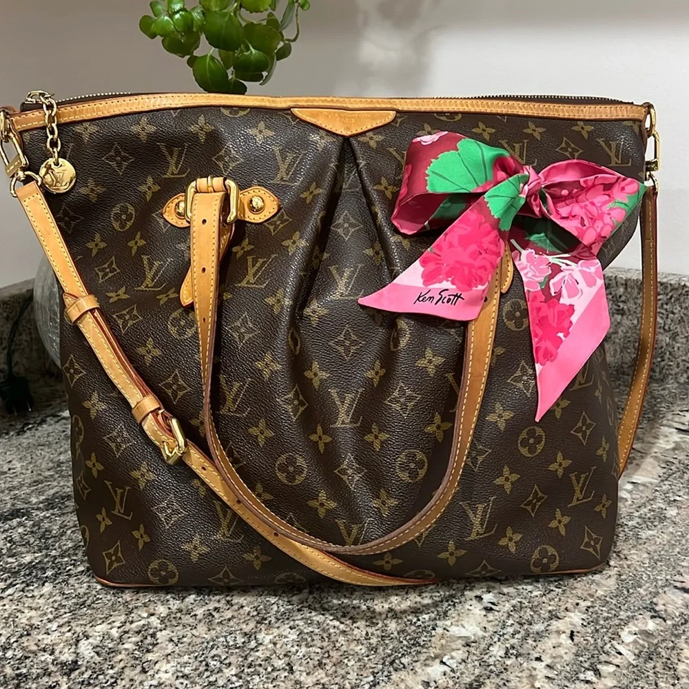 Louis Vuitton Monogram Palermo GM